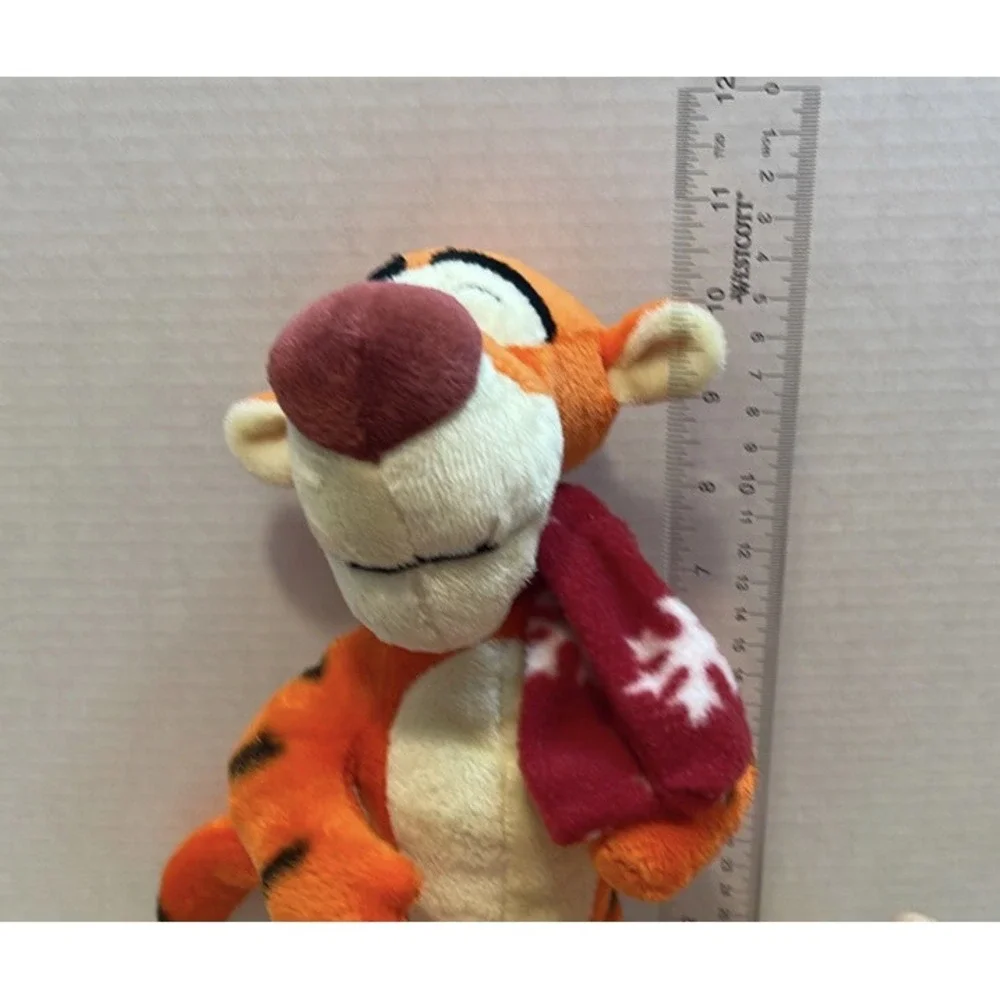 Disney‎ Tigger Christmas holiday plush 11 inch red scarf Best Made Toys